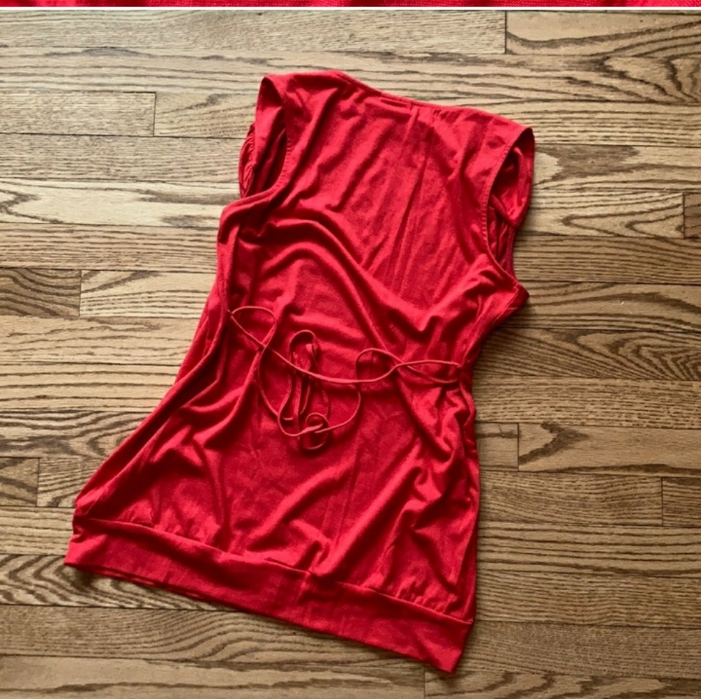 2 Red Maternity Tops - Picture 4 of 4